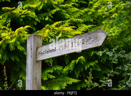 Segno per Hazlehead Park della città di Aberdeen in Scozia, Regno Unito Foto Stock