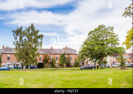 Il Villaggio Verde in Frampton-on-Severn , Gloucestershire , Inghilterra , Inghilterra , Regno Unito Foto Stock