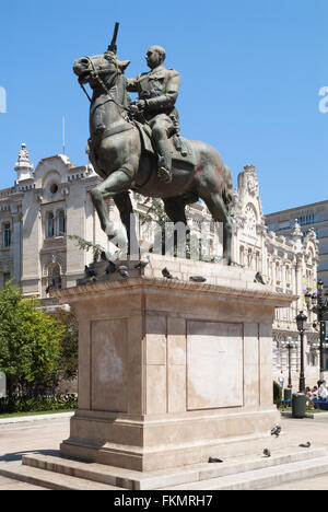 Statua equestre di Francisco Franco dittatore spagnolo dal 1936 al 1975, monumento rimosso in 2008, Santander Foto Stock