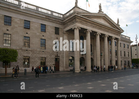 L'Ufficio Generale delle Poste, O'Connell Street, Dublin Foto Stock