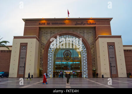 Gare de Marrakech, stazione ferroviaria, Gueliz, Ville Nouvelle, Marrakech, Marocco, Africa settentrionale Foto Stock
