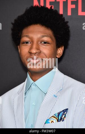 Skylan Brooks presso gli arrivi per Marvel Daredevil della stagione due Premiere su Netflix, AMC Loews Lincoln Square 13, New York, NY Marzo 10, 2016. Foto di: Steven Ferdman/Everett Collection Foto Stock