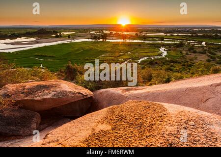 Madagascar, regione di Menabe, Miandrivazo, fiume Tsiribihina Foto Stock