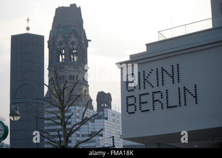 Bikinihaus, die Gedaechtniskirche, Berlin-Charlottenburg. Foto Stock