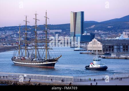Francia, Bouches du Rhone , Marseille, area euromediterranee, Autorità Portuale, la nave Kryzenisitern, J1 hangar e CMA CGM Foto Stock