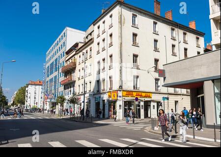 Francia, Rhone, Villeurbanne, Emile Zola street Foto Stock