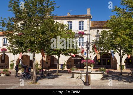 Francia, Gers, Montreal du Gers, etichettati Les Plus Beaux Villages de France (i più bei villaggi di Francia), il Foto Stock