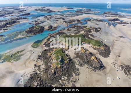 Francia, Manche, isole Chausey a bassa marea (vista aerea) Foto Stock