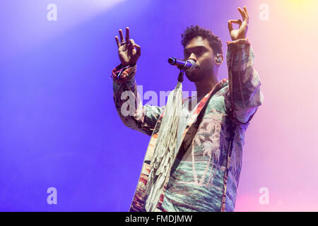 Okeechobee, Florida, Stati Uniti d'America. Mar 5, 2016. Il cantante MIGUEL si esibisce dal vivo a Okeechobee Music Festival di Okeechobee, Florida © Daniel DeSlover/ZUMA filo/Alamy Live News Foto Stock