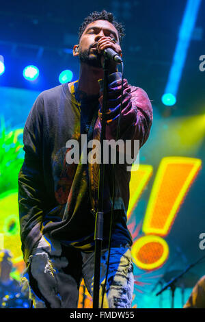 Okeechobee, Florida, Stati Uniti d'America. Mar 5, 2016. Il cantante MIGUEL esegue durante la Powow A Okeechobee Music Festival di Okeechobee, Florida © Daniel DeSlover/ZUMA filo/Alamy Live News Foto Stock