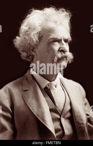 Ritratto (c1907) di Samuel Langhorne Clemens, popolarmente noto come Mark Twain. Foto Stock