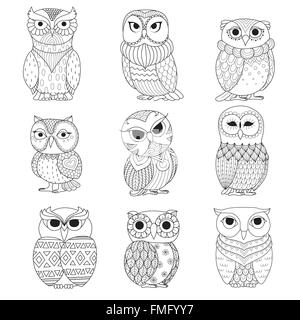 Nove gufi design per libro da colorare, tatuaggi, shirt design e altre decorazioni Illustrazione Vettoriale
