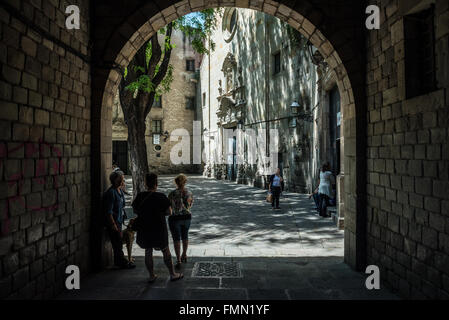 La Chiesa cattolica di San Filippo Neri su San Filippo Neri piazza nel Quartiere Gotico, Ciutat Vella, Barcelona, Spagna Foto Stock