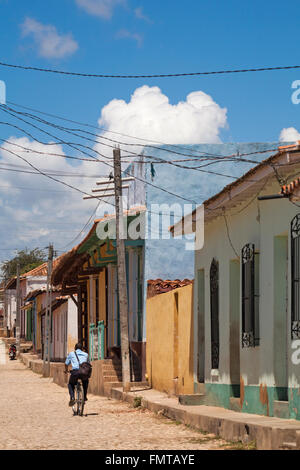 Vita quotidiana scena di strada a Trinidad, Cuba, West Indies, Caraibi, America centrale in Marzo Foto Stock