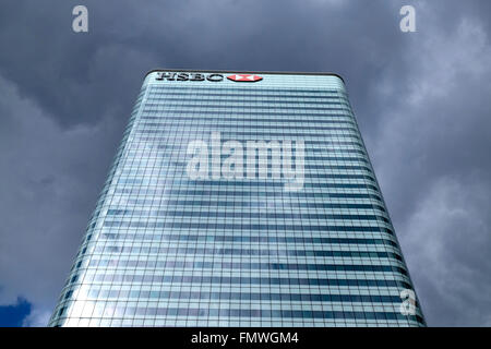 Una vista ravvicinata di HSBC Building a Canary Wharf Foto Stock