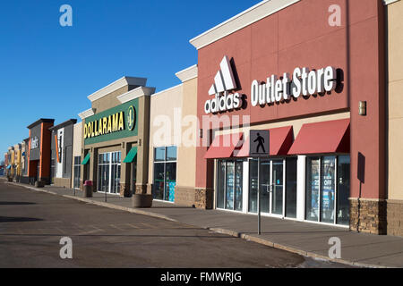 Suburban shopping centre Foto Stock