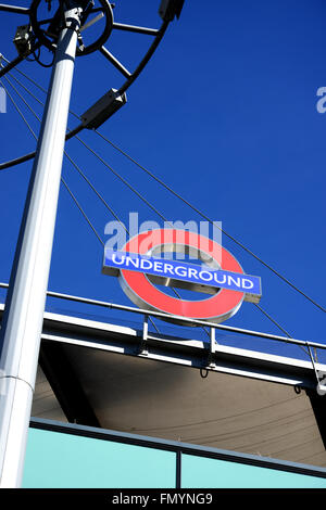 La metropolitana di Londra segno, stazione di Wembley Foto Stock