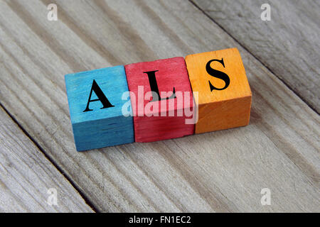 ALS (sclerosi laterale amiotrofica) sigla su colorati cubi di legno Foto Stock