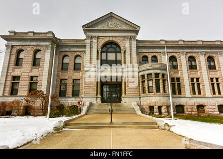 New Hampshire Biblioteca dello Stato edificio fu costruito nel 1895 in formato nativo di granito, nel centro cittadino di Concord accanto al Campidoglio, stato Foto Stock