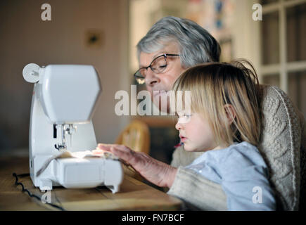 Gran madre e mia nipote Foto Stock