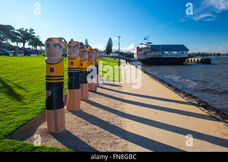 Il Geelong waterfront e la parte occidentale della spiaggia balneare sul mare società nuotatori in Victoria, Australia Foto Stock