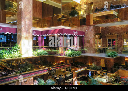 Spazio pubblico Atrium, Trump Tower, NYC Foto Stock