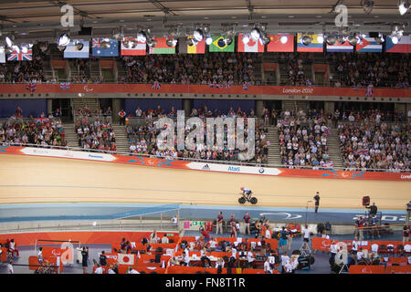 British atleta,Welsh Mark Colbourne vince la medaglia d oro e il record del mondo in C1 3km inseguimento. Paralimpiadi,Londra,2012,l'Inghilterra,UK. Foto Stock