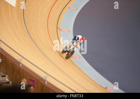 British atleta,Welsh Mark Colbourne vince la medaglia d oro e il record del mondo in C1 3km inseguimento. Paralimpiadi,Londra,2012,l'Inghilterra,UK. Foto Stock