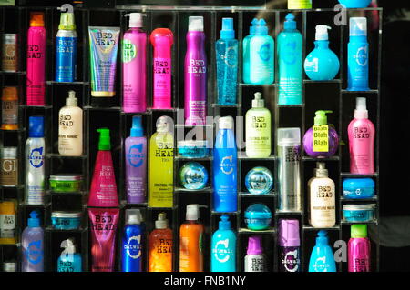 Prodotti per la cura dei capelli Foto Stock