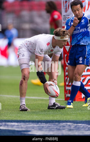 Vancouver Canada. 13 marzo, 2016. Phil Burgess circa a toccare per provare, Inghilterra vs Portogallo durante la HSBC World Rugby Sevens Series Cup, quarti di finale, tenutasi in BC Place Stadium, Vancouver B.C Canada - Inghilterra vince 31-0 - Credit: Gerry Rousseau/Alamy Live News Foto Stock