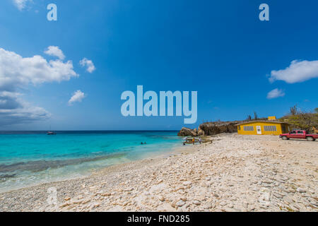 Bella Bonaire con i suoi splendidi paesaggi e spiagge e stupende barriere coralline. Un paradiso per gli sport acquatici e per gli amanti della natura Foto Stock