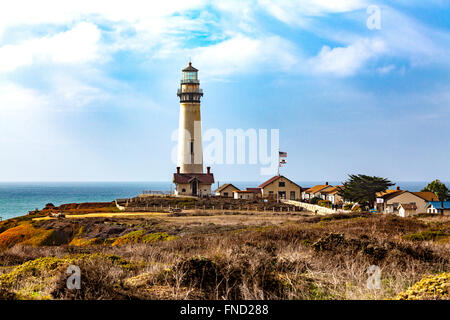 Pigeon Point Lighthouse lungo le coste della California Highway 1 Foto Stock