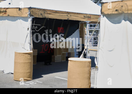 Austin TX, Stati Uniti d'America il 14 marzo 2016. L' equipaggio è a lavoro per questo anni MTV Woodies 10 per 16 essendo trattenuto il 16 marzo al SXSW (c) Jon-Paul Jones/Alamy Live News Foto Stock
