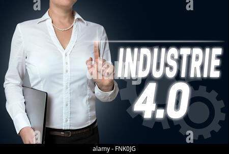 Industrie 4.0 in tedesco industria touchscreen è azionato da imprenditrice Foto Stock