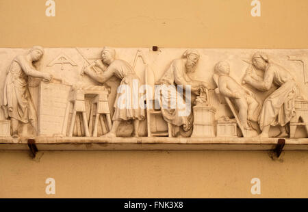 Nanni di Banco la predella, placca Opera Laboratorio, Firenze, Toscana, Italia, il 05 giugno 2015 Foto Stock