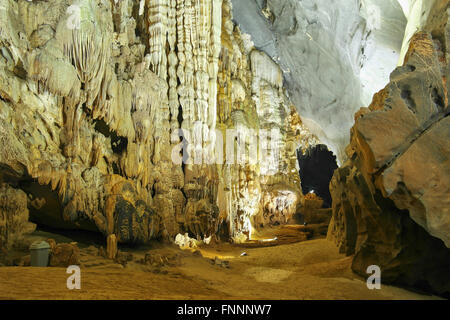 Phong Nha grotte nei pressi di Dong Hoi - Vietnam Foto Stock