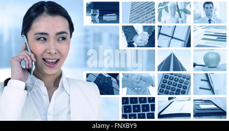 Immagine composita di imprenditrice con il suo smart phone Foto Stock