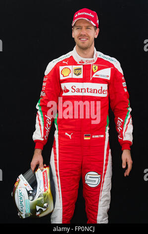 Melbourne, Australia. Xvii Mar, 2016. La Scuderia Ferrari di Formula Uno pilota Sebastian Vettel di Germania pone per i piloti portrait session davanti a Australian Formula One Grand Prix all'Albert Park di Melbourne, Australia, 17 marzo 2016. © Bai Xue/Xinhua/Alamy Live News Foto Stock