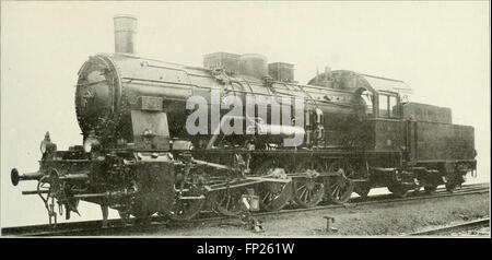 L'edizione 1916 di Railway Mechanical Engineer copre i progressi nella tecnologia ferroviaria, concentrandosi sugli aspetti meccanici dell'ingegneria ferroviaria, tra cui la progettazione, la costruzione e la manutenzione dei sistemi ferroviari. Foto Stock