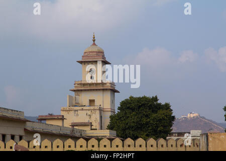 Asia, India Rajasthan, Jaipur, Jantar Mantar, aria aperta osservatorio astronomico. Foto Stock