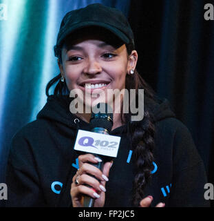 Bala Cynwyd, Pennsylvania, USA. Il 15 marzo, 2016. American Singer-Songwriter Visite Tinashe Q102's teatro delle prestazioni. Foto Stock