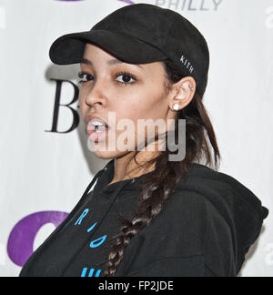 Bala Cynwyd, Pennsylvania, USA. Il 15 marzo, 2016. American Singer-Songwriter Visite Tinashe Q102's teatro delle prestazioni. Foto Stock