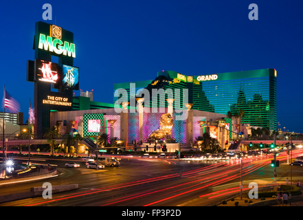 MGM Grand Hotel e Casinò di Las Vegas di Notte Foto Stock