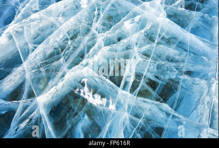 Bella di ghiaccio frantumato su un lago . Hovsgol . Mongolia Foto Stock