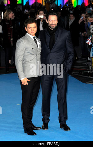 Londra, Regno Unito. Il 17 marzo 2016. Hugh Jackman Taron Egerton frequentando la premiere europeo di Eddie l'aquila a l'Odeon Leicester Square Londra 17 marzo 2016 Credit: Peter Phillips/Alamy Live News Foto Stock