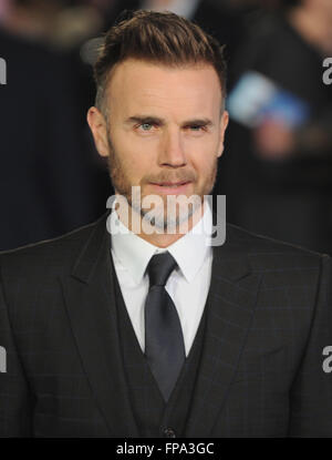 Londra, Regno Unito. Xvii Mar, 2016. Gary Barlow assiste la premiere europeo di "Eddie l'aquila" di Odeon Leciester Square. Credito: Ferdaus Shamim/ZUMA filo/Alamy Live News Foto Stock