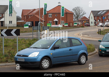 Nuovo alloggiamento dello sviluppo. Hoveton, Wroxham. Broadland. Norfolk. In Inghilterra. Regno Unito. Foto Stock