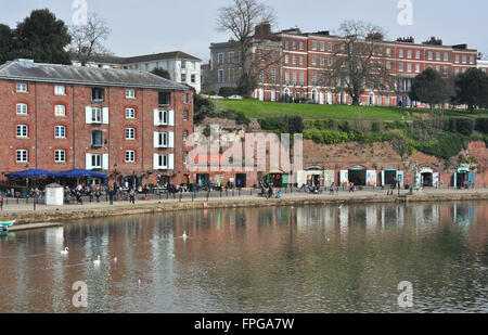 Il Quayside ristoranti e negozi, Exeter Devon, Inghilterra, Regno Unito Foto Stock