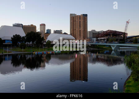 Passeggiata mattutina in Adelaide Foto Stock