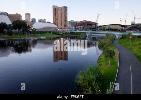 Passeggiata mattutina in Adelaide Foto Stock